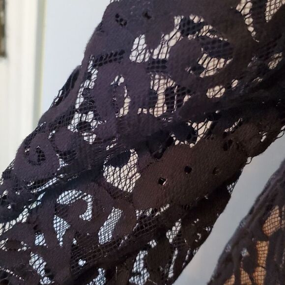 Blue Lace Blouse - Picture 3 of 4